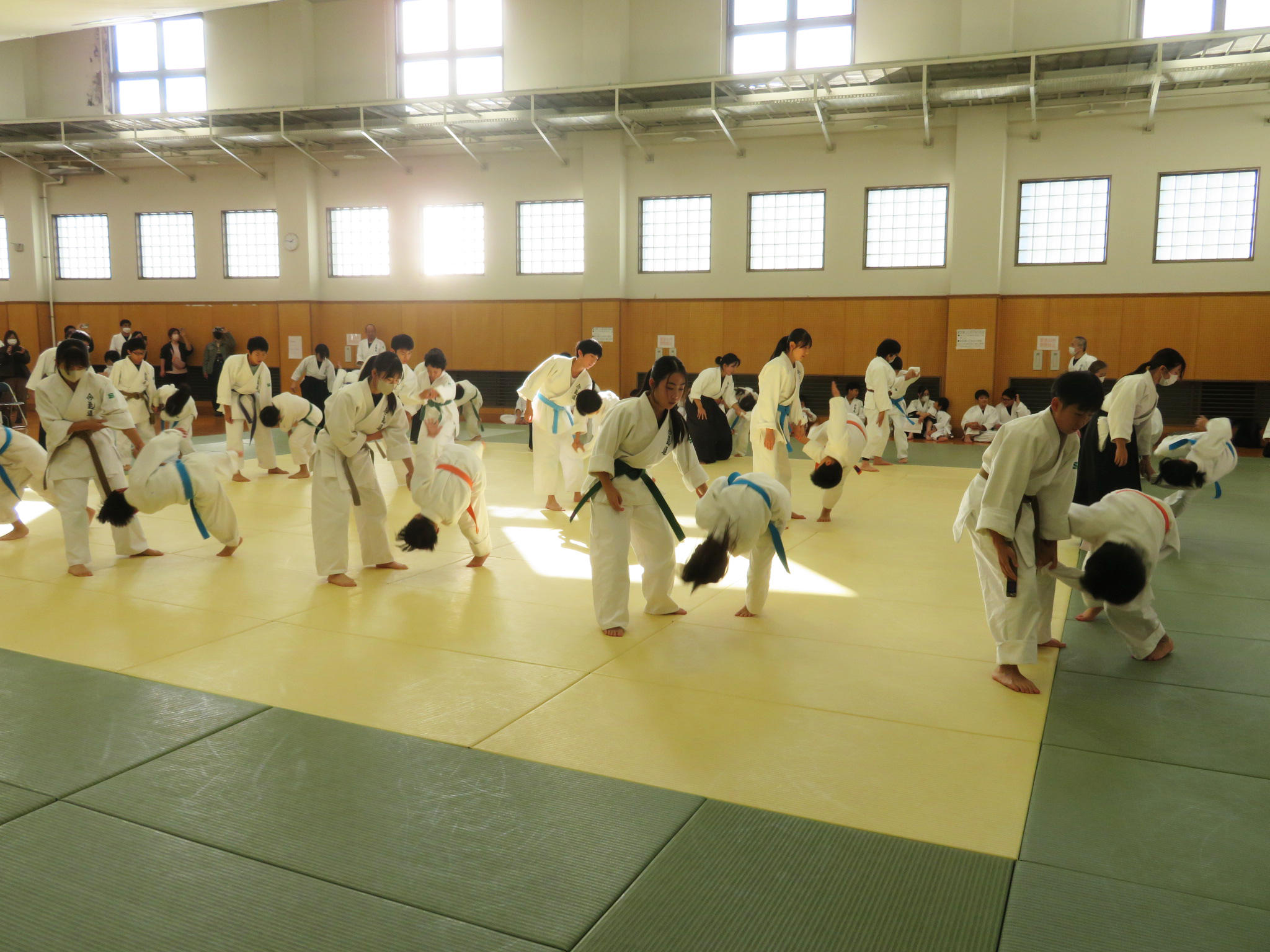 小学生演武（中級クラス）